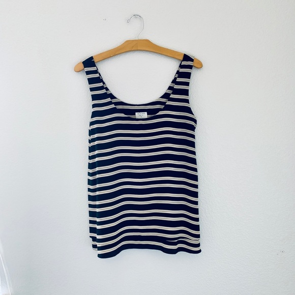 rag & bone Tops - RAG AND BONE women’s size 4 silk shirt